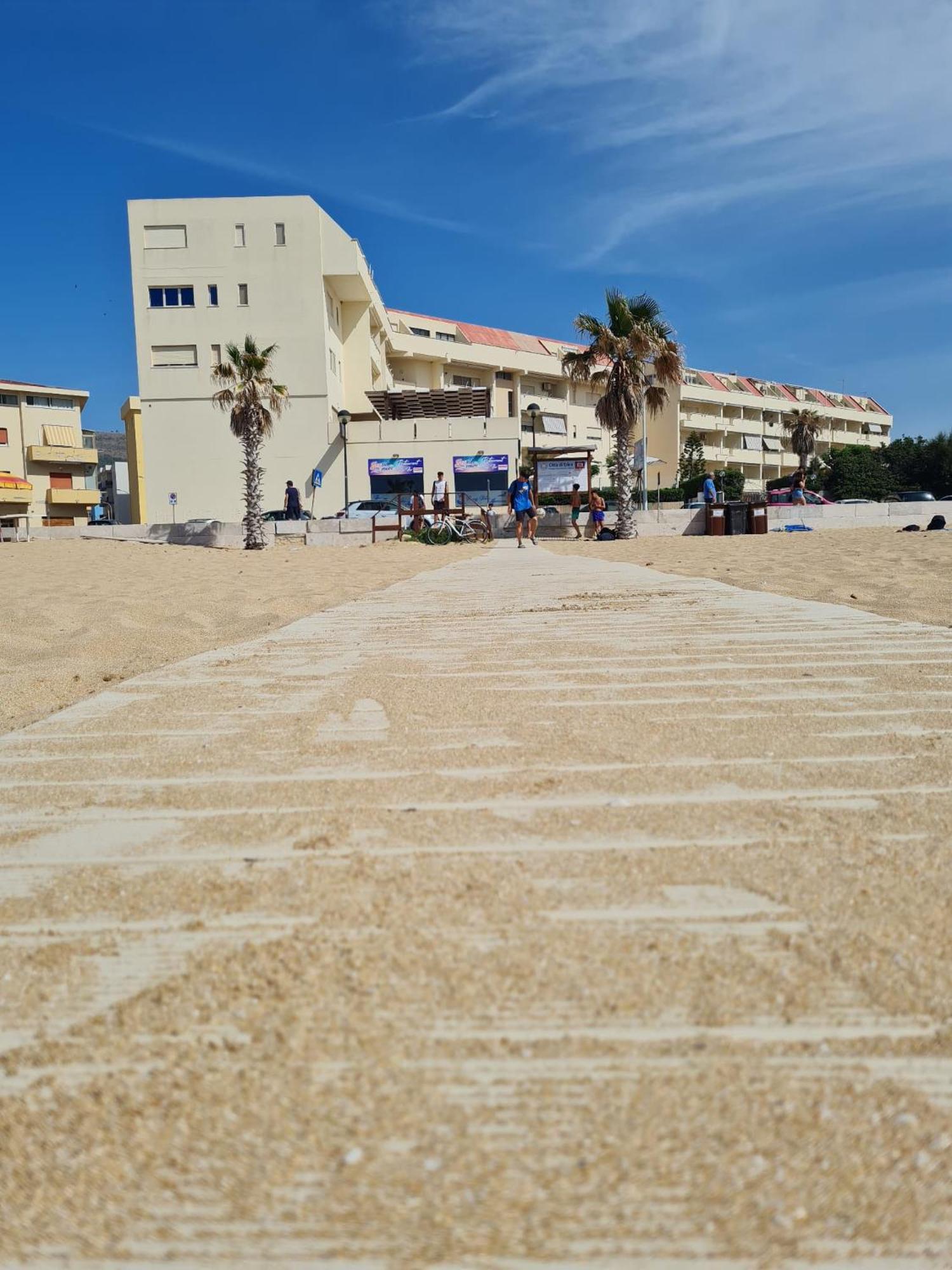 A Casa Di Rosa,Fronte Spiaggia, Piscina,Parcheggio Trapani Luaran gambar